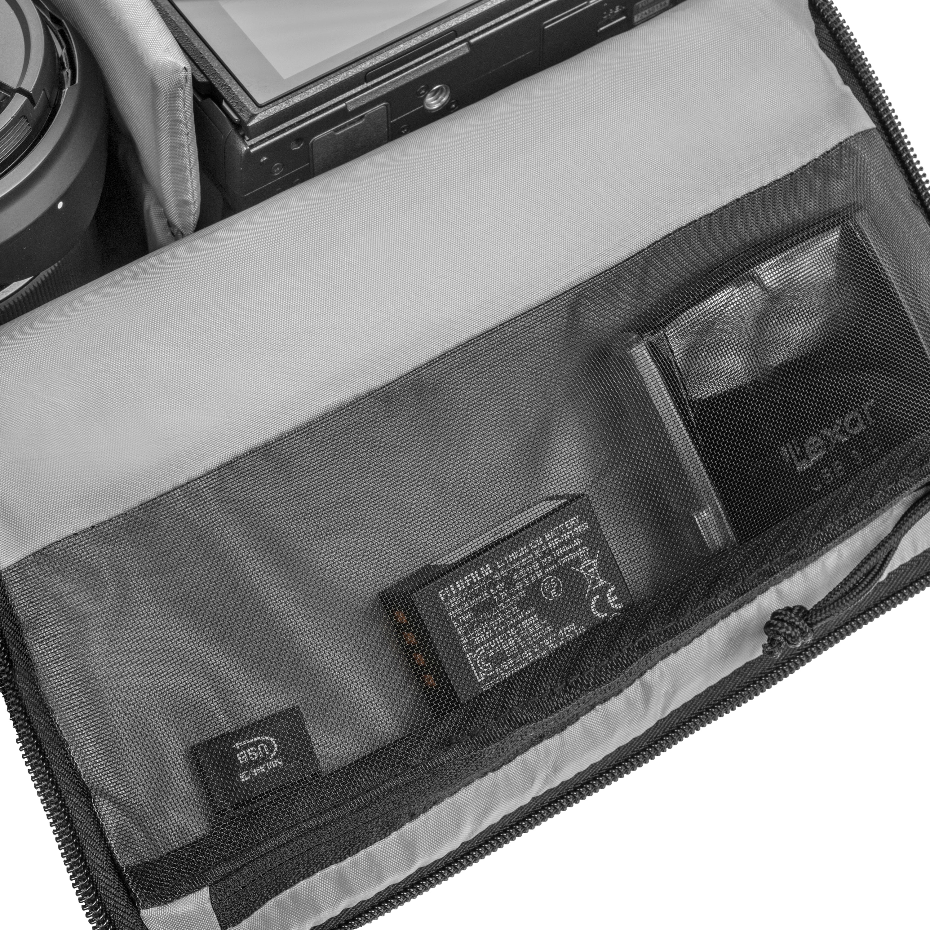 Tradewind 6.8 Camera Shoulder Bag